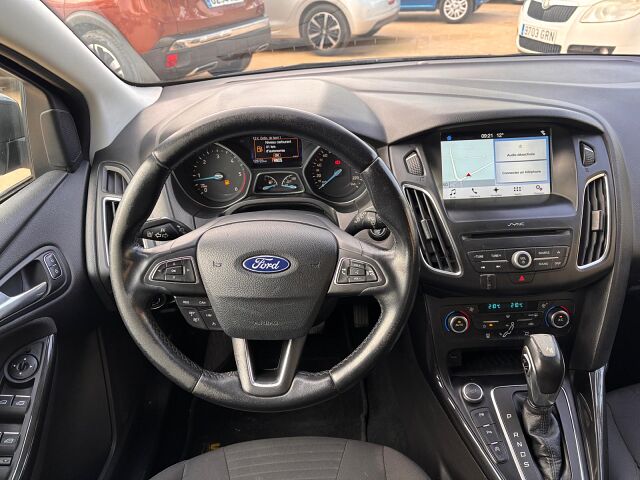 FORD FOCUS TITANIUM ESTATE 1.5 TDCI AUTO SPANISH LHD IN SPAIN 80000 MILES 2017